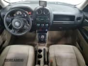 ✅ 2017 Jeep Patriot Sport SE • VIN: 1C4NJPBA3HD118128 • Lot: 41986955. Listed on Copart with 95,543 mi. Free auction sales archive from the USA and detailed vehicle history report at DreamBid. Image 8.