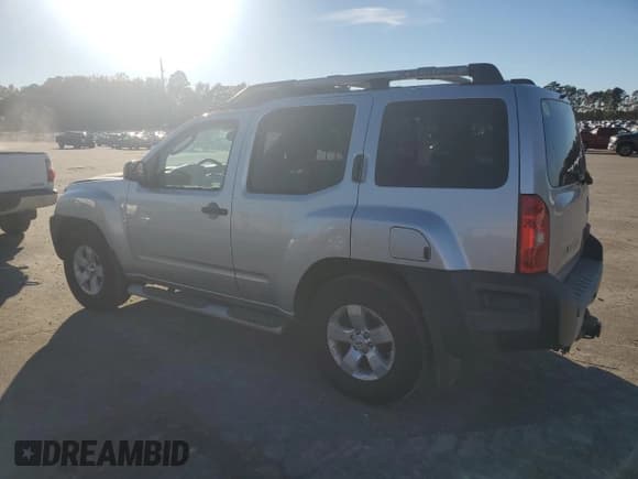 ✅ 2010 Nissan Xterra S • VIN: 5N1AN0NU3AC524465 • Lot: 91105965. Wystawiony na Copart z przebiegiem 72 329 mil. Bezpłatny archiwum sprzedaży aukcyjnych z USA i szczegółowy raport historii pojazdu na DreamBid. Zdjęcie 2.