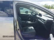 ✅ 2022 Lexus RX 350 • VIN: 2T2HZMAA4NC236716 • Лот: 43401519. Опубликован ранее на IAAI с пробегом 38 551 миль. Бесплатный доступ к архиву аукционных продаж из США и подробный отчёт об истории автомобиля на DreamBid. Изображение 5.