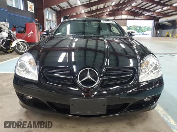 ✅ 2005 Mercedes-Benz SLK 230/320 • VIN: WDBWK56FX5F049285 • Lot: 73306494. Listed on Copart with 94,785 mi. Free auction sales archive from the USA and detailed vehicle history report at DreamBid. Image 5.