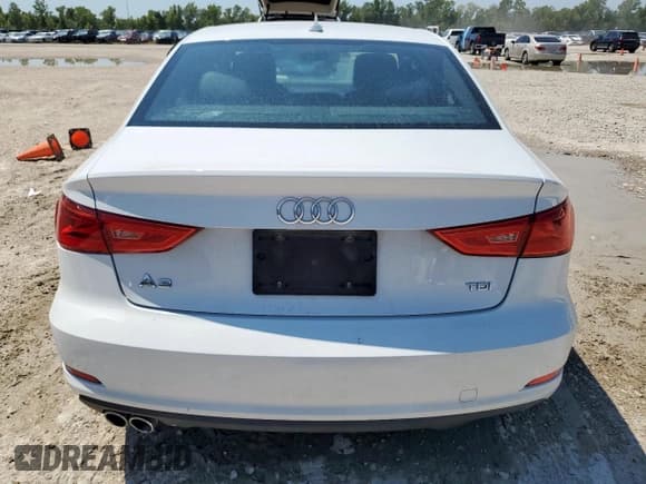✅ 2015 Audi A3 Premium • VIN: WAUAJGFF8F1074823 • Lot: 71569455. Listed on Copart with 160,178 mi. Free auction sales archive from the USA and detailed vehicle history report at DreamBid. Image 6.