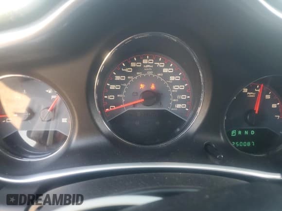 ✅ 2013 Dodge Avenger SE • VIN: 1C3CDZAB1DN649325 • Lot: 77204044. Listed on Copart with 250,087 mi. Free auction sales archive from the USA and detailed vehicle history report at DreamBid. Image 9.