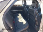 ✅ 2014 Lincoln MKZ • VIN: 3LN6L2G9XER820400 • Lot: 42195277. Wystawiony na IAAI z przebiegiem 48 597 mil. Bezpłatny archiwum sprzedaży aukcyjnych z USA i szczegółowy raport historii pojazdu na DreamBid. Zdjęcie 8.