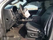 ✅ 2018 Ford Expedition XLT • VIN: 1FMJU1HT2JEA40304 • Lot: 57799405. Wystawiony na Copart z przebiegiem Nie podano. Bezpłatny archiwum sprzedaży aukcyjnych z USA i szczegółowy raport historii pojazdu na DreamBid. Zdjęcie 7.