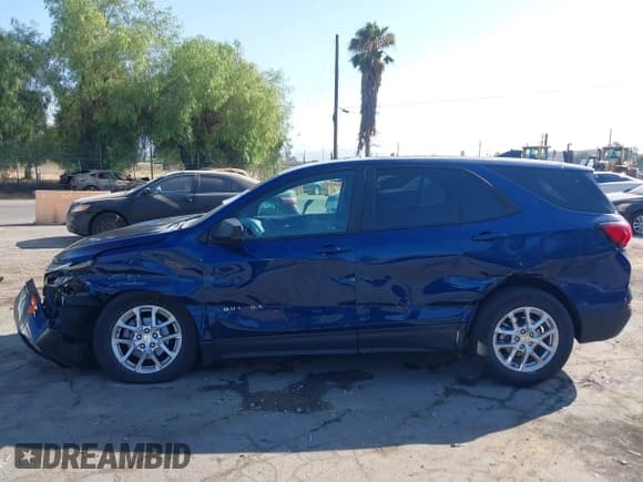 ✅ 2022 Chevrolet Equinox LS • VIN: 3GNAXHEV6NS242656 • Lot: 42979446. Listed on IAAI with 16,852 mi. Free auction sales archive from the USA and detailed vehicle history report at DreamBid. Image 14.