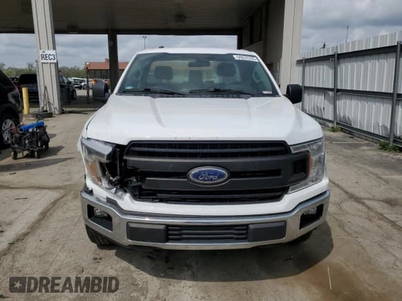 ✅ 2018 Ford F-150 XL • VIN: 1FTMF1CB5JKD15787 • Lot: 54633335. Listed on Copart with 132,464 mi. Free auction sales archive from the USA and detailed vehicle history report at DreamBid. Image 5.