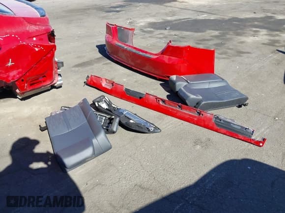 ✅ 2025 Toyota Camry LE • VIN: 4T1DAACK4SU144739 • Lot: 43560619. Wystawiony na IAAI z przebiegiem 4 419 mil. Bezpłatny archiwum sprzedaży aukcyjnych z USA i szczegółowy raport historii pojazdu na DreamBid. Zdjęcie 12.