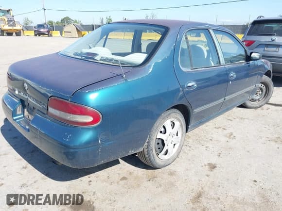 ✅ 1996 Nissan Altima XE • VIN: 1N4BU31D4TC150248 • Лот: 42120474. Опубликован ранее на IAAI с пробегом 83 999 миль. Бесплатный доступ к архиву аукционных продаж из США и подробный отчёт об истории автомобиля на DreamBid. Изображение 4.