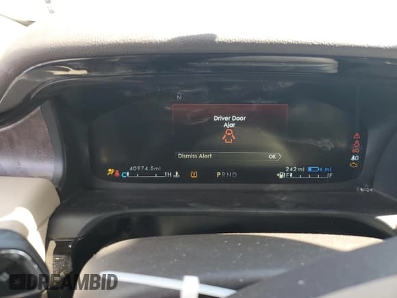 ✅ 2021 Lincoln Aviator Grand Touring • VIN: 5LMYJ8XY6MNL01108 • Lot: 63225555. Wystawiony na Copart z przebiegiem 40 974 mil. Bezpłatny archiwum sprzedaży aukcyjnych z USA i szczegółowy raport historii pojazdu na DreamBid. Zdjęcie 9.