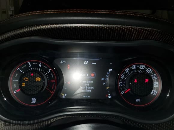 ✅ 2020 Dodge Challenger R/T Scat Pack • VIN: 2C3CDZFJ2LH250480 • Lot: 40897844. Wystawiony na Copart z przebiegiem 7 629 mil. Bezpłatny archiwum sprzedaży aukcyjnych z USA i szczegółowy raport historii pojazdu na DreamBid. Zdjęcie 9.