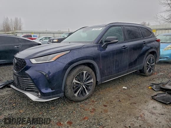 ✅ 2021 Toyota Highlander XSE • VIN: 5TDJZRBH5MS157883 • Lot: 94997885. Wystawiony na Copart z przebiegiem 83 607 mil. Bezpłatny archiwum sprzedaży aukcyjnych z USA i szczegółowy raport historii pojazdu na DreamBid. Zdjęcie 1.