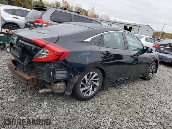 ✅ 2016 Honda Civic EX • VIN: 19XFC2F7XGE203786 • Lot: 86279905. Wystawiony na Copart z przebiegiem 99 718 mil. Bezpłatny archiwum sprzedaży aukcyjnych z USA i szczegółowy raport historii pojazdu na DreamBid. Zdjęcie 3.