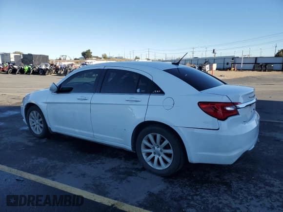 ✅ 2014 Chrysler 200 Touring • VIN: 1C3CCBBG1EN144732 • Lot: 90331695. Listed on Copart with 79,516 mi. Free auction sales archive from the USA and detailed vehicle history report at DreamBid. Image 2.