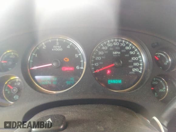 ✅ 2011 Chevrolet Suburban LT • VIN: 1GNSKJE32BR328845 • Lot: 43211739. Listed on IAAI with 196,574 mi. Free auction sales archive from the USA and detailed vehicle history report at DreamBid. Image 7.