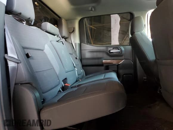 ✅ 2021 Chevrolet Silverado 1500 RST • VIN: 1GCPWDED2MZ140875 • Lot: 70719834. Wystawiony na Copart z przebiegiem 46 403 mil. Bezpłatny archiwum sprzedaży aukcyjnych z USA i szczegółowy raport historii pojazdu na DreamBid. Zdjęcie 10.