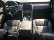 ✅ 2017 Land Rover Discovery HSE • VIN: SALRRBBK1HA024717 • Lot: 62001255. Wystawiony na Copart z przebiegiem 129 983 mil. Bezpłatny archiwum sprzedaży aukcyjnych z USA i szczegółowy raport historii pojazdu na DreamBid. Zdjęcie 8.