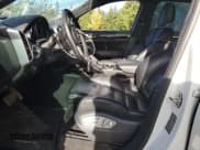 ✅ 2016 Porsche Cayenne Turbo • VIN: WP1AC2A20GLA89194 • Lot: 93461185. Listed on Copart with 92,117 mi. Free auction sales archive from the USA and detailed vehicle history report at DreamBid. Image 7.