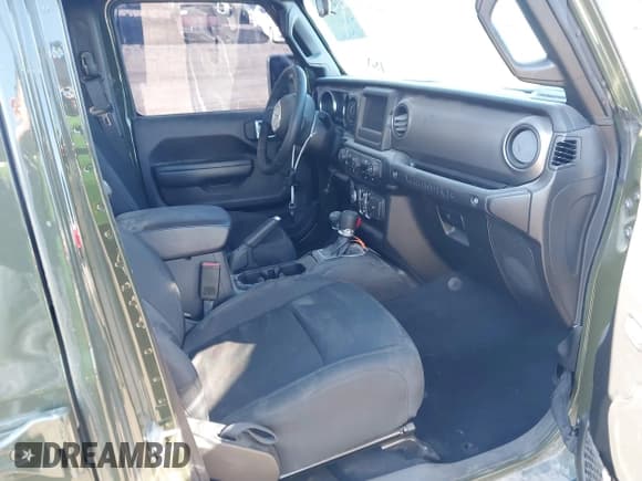 ✅ 2022 Jeep Wrangler Unlimited High Tide • VIN: 1C4HJXDG5NW113205 • Lot: 41488724. Listed on IAAI with 30,446 mi. Free auction sales archive from the USA and detailed vehicle history report at DreamBid. Image 5.