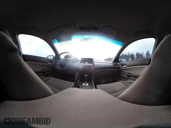 ✅ 2010 Honda Accord LX • VIN: 1HGCP2F36AA184136 • Lot: 43795000. Listed on IAAI with 208,703 mi. Free auction sales archive from the USA and detailed vehicle history report at DreamBid. Image 20.