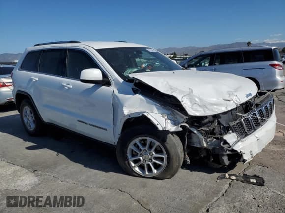 ✅ 2018 Jeep Grand Cherokee Laredo E • VIN: 1C4RJEAG9JC412298 • Лот: 86164995. Опубликован ранее на Copart с пробегом 149 285 миль. Бесплатный доступ к архиву аукционных продаж из США и подробный отчёт об истории автомобиля на DreamBid. Изображение 4.