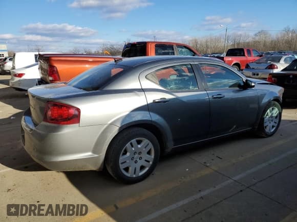 ✅ 2013 Dodge Avenger SE • VIN: 1C3CDZAB3DN725689 • Лот: 87201354. Опубликован ранее на Copart с пробегом 152 255 миль. Бесплатный доступ к архиву аукционных продаж из США и подробный отчёт об истории автомобиля на DreamBid. Изображение 3.