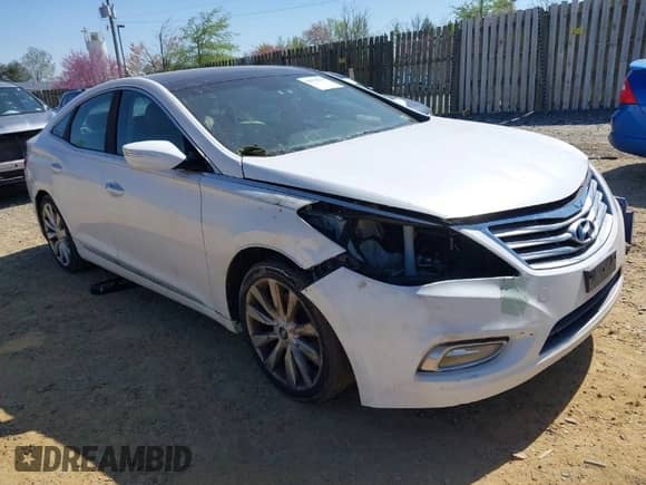 2013 Hyundai Azera z VIN KMHFH4JG9DA330074, wystawiony jako IAAI lot #41975579 z przebiegiem Nie podano mil oraz . Historia ofert i sprzedaży dostępna na DreamBid. Obrazek 1.