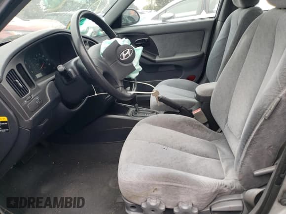 ✅ 2006 Hyundai Elantra GLS • VIN: KMHDN46D06U202807 • Lot: 49456565. Wystawiony na Copart z przebiegiem Nie podano. Bezpłatny archiwum sprzedaży aukcyjnych z USA i szczegółowy raport historii pojazdu na DreamBid. Zdjęcie 7.