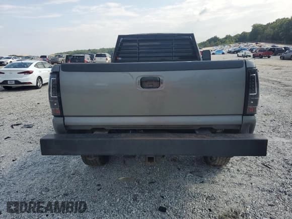 ✅ 2006 Chevrolet Silverado 3500 SRW Wrk Trk • VIN: 1GCHK34U66E129139 • Lot: 65795985. Listed on Copart with Not provided. Free auction sales archive from the USA and detailed vehicle history report at DreamBid. Image 6.