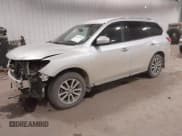 ✅ 2016 Nissan Pathfinder S • VIN: 5N1AR2MM6GC656825 • Лот: 40979596. Опубликован ранее на IAAI с пробегом 135 110 миль. Бесплатный доступ к архиву аукционных продаж из США и подробный отчёт об истории автомобиля на DreamBid. Изображение 17.