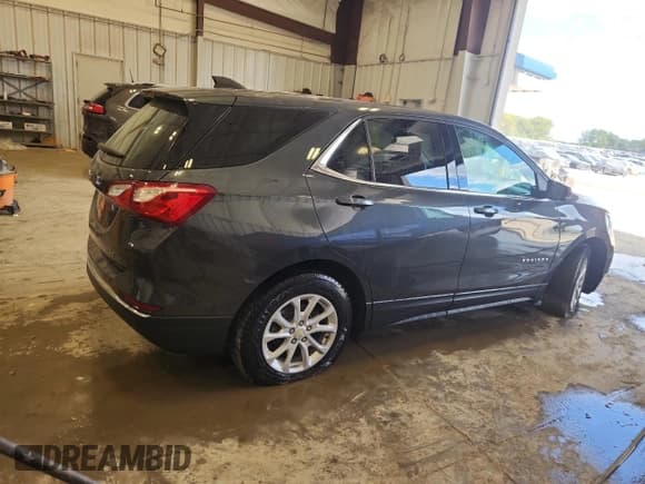 ✅ 2018 Chevrolet Equinox LT • VIN: 2GNAXJEV8J6189510 • Лот: 82136095. Опубликован ранее на Copart с пробегом 121 465 миль. Бесплатный доступ к архиву аукционных продаж из США и подробный отчёт об истории автомобиля на DreamBid. Изображение 3.