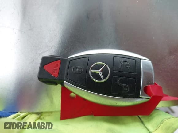 ✅ 2014 Mercedes-Benz E 350 Sport • VIN: WDDHF5KB2EB056990 • Lot: 43713162. Listed on IAAI with Not provided. Free auction sales archive from the USA and detailed vehicle history report at DreamBid. Image 11.