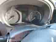 2018 Mitsubishi Outlander ES z VIN JA4AZ3A32JZ026840, wystawiony jako Copart lot #82738415 z przebiegiem Nie podano mil oraz Czysty tytuł • Clean title. Historia ofert i sprzedaży dostępna na DreamBid. Obrazek 9.