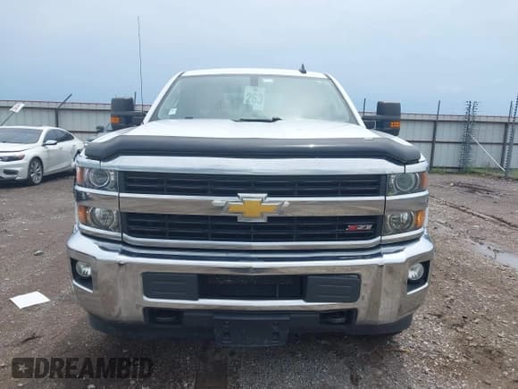✅ 2017 Chevrolet Silverado 2500HD LT • VIN: 1GC1KVEG4HF103805 • Lot: 42528905. Listed on IAAI with 306,889 mi. Free auction sales archive from the USA and detailed vehicle history report at DreamBid. Image 13.