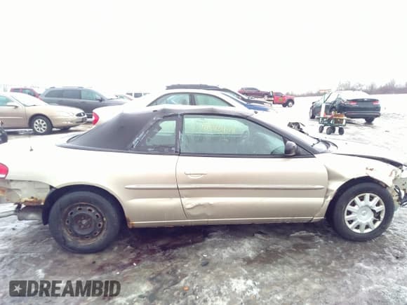 ✅ 2006 Chrysler Sebring • VIN: 1C3EL45R16N158519 • Lot: 41582408. Listed on IAAI with 79,970 mi. Free auction sales archive from the USA and detailed vehicle history report at DreamBid. Image 13.