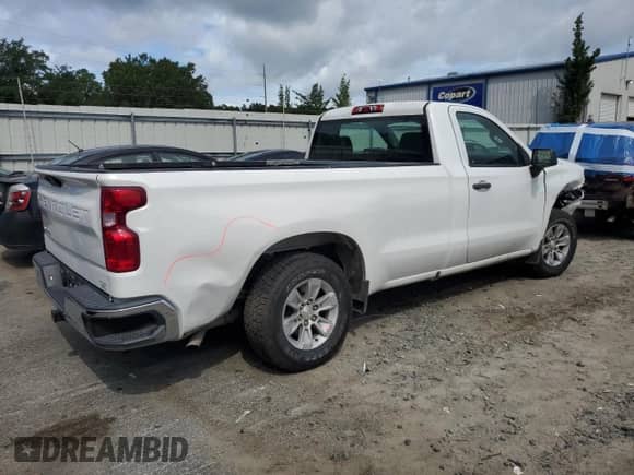 2022 Chevrolet Silverado 1500 Work Truck z VIN 3GCNWAED1NG215329, wystawiony jako Copart lot #68860495 z przebiegiem 44 819 mil mil oraz Szkoda całkowita • Salvage title. Historia ofert i sprzedaży dostępna na DreamBid. Obrazek 3.