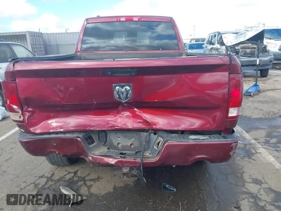 ✅ 2018 Ram 1500 Express • VIN: 1C6RR6FT7JS147365 • Lot: 41938775. Listed on IAAI with 99,814 mi. Free auction sales archive from the USA and detailed vehicle history report at DreamBid. Image 18.