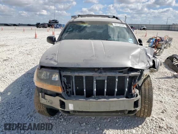✅ 2000 Jeep Grand Cherokee Laredo • VIN: 1J4G248S6YC206157 • Lot: 85132095. Listed on Copart with Not provided. Free auction sales archive from the USA and detailed vehicle history report at DreamBid. Image 5.