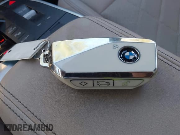 ✅ 2023 BMW X1 xDrive28i • VIN: WBX73EF01P5X66698 • Лот: 43484979. Опубликован ранее на IAAI с пробегом 40 217 миль. Бесплатный доступ к архиву аукционных продаж из США и подробный отчёт об истории автомобиля на DreamBid. Изображение 11.