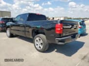 ✅ 2017 Chevrolet Silverado 1500 Custom • VIN: 1GCRCPEHXHZ386598 • Lot: 81961605. Wystawiony na Copart z przebiegiem 117 698 mil. Bezpłatny archiwum sprzedaży aukcyjnych z USA i szczegółowy raport historii pojazdu na DreamBid. Zdjęcie 2.