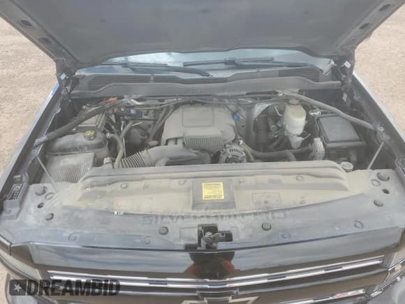 ✅ 2015 Chevrolet Silverado 2500HD LTZ • VIN: 1GC1KWEG6FF668690 • Lot: 57828435. Wystawiony na Copart z przebiegiem 138 217 mil. Bezpłatny archiwum sprzedaży aukcyjnych z USA i szczegółowy raport historii pojazdu na DreamBid. Zdjęcie 11.