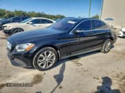 ✅ 2015 Mercedes-Benz C 300 • VIN: 55SWF4KB1FU059369 • Lot: 95170015. Wystawiony na Copart z przebiegiem 152 088 mil. Bezpłatny archiwum sprzedaży aukcyjnych z USA i szczegółowy raport historii pojazdu na DreamBid. Zdjęcie 1.
