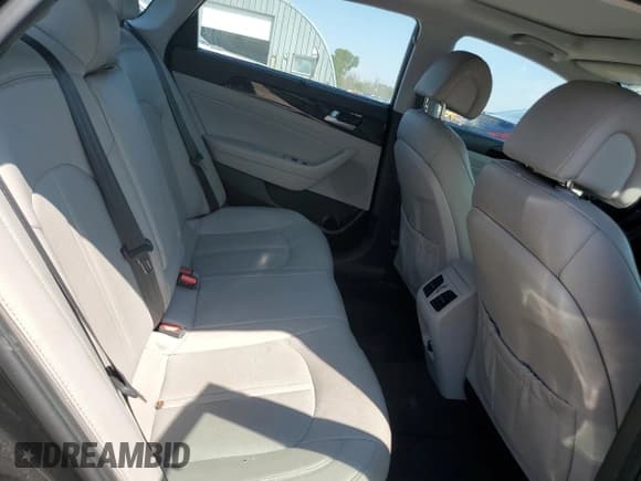 ✅ 2017 Hyundai Sonata Sport • VIN: 5NPE34AF7HH595726 • Лот: 80775245. Опубликован ранее на Copart с пробегом 105 488 миль. Бесплатный доступ к архиву аукционных продаж из США и подробный отчёт об истории автомобиля на DreamBid. Изображение 10.