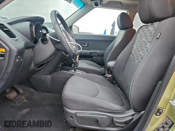 ✅ 2010 Kia Soul + • VIN: KNDJT2A21A7133656 • Лот: 95734085. Опубликован ранее на Copart с пробегом 216 894 миль. Бесплатный доступ к архиву аукционных продаж из США и подробный отчёт об истории автомобиля на DreamBid. Изображение 7.