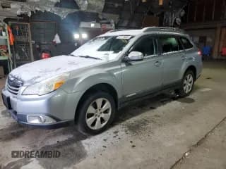 ✅ 2011 Subaru Outback Premium • VIN: 4S4BRBCC6B3333428 • Лот: 92179005. Опубликован ранее на Copart с пробегом 179 136 миль. Бесплатный доступ к архиву аукционных продаж из США и подробный отчёт об истории автомобиля на DreamBid. Изображение 1.