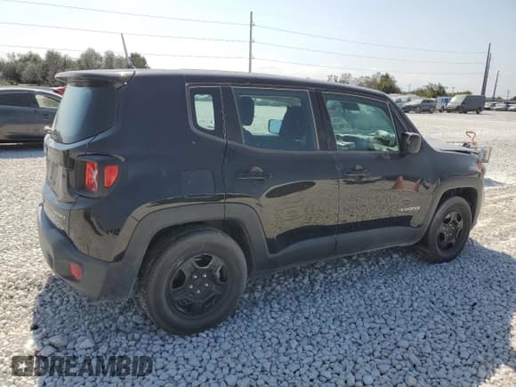 ✅ 2020 Jeep Renegade Sport • VIN: ZACNJAAB2LPL22191 • Lot: 89450395. Wystawiony na Copart z przebiegiem 45 619 mil. Bezpłatny archiwum sprzedaży aukcyjnych z USA i szczegółowy raport historii pojazdu na DreamBid. Zdjęcie 3.