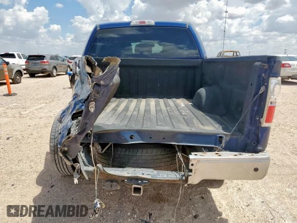 ✅ 2012 Ford F-150 XL • VIN: 1FTFW1CF2CFC76647 • Lot: 69102485. Wystawiony na Copart z przebiegiem 186 895 mil. Bezpłatny archiwum sprzedaży aukcyjnych z USA i szczegółowy raport historii pojazdu na DreamBid. Zdjęcie 6.