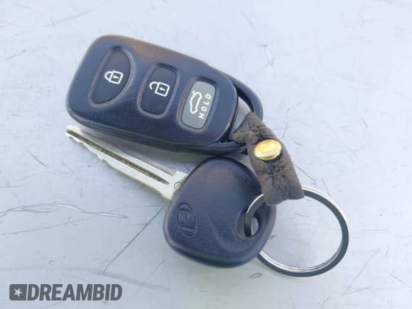 2013 Hyundai Genesis Coupe Track с VIN KMHHU6KJ6DU089065, выставлен на аукционе IAAI как лот 42224509 с пробегом 104 918 миль миль и . История ставок и продаж доступна на DreamBid. Изображение 11.