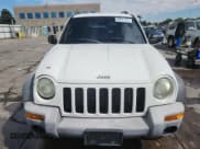 ✅ 2004 Jeep Liberty Sport • VIN: 1J4GL48K24W266250 • Lot: 80831345. Listed on Copart with 125,477 mi. Free auction sales archive from the USA and detailed vehicle history report at DreamBid. Image 5.