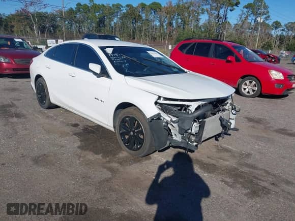 2020 Chevrolet Malibu LT с VIN 1G1ZD5ST8LF066550, выставлен на аукционе IAAI как лот 43602108 с пробегом Не указан миль и . История ставок и продаж доступна на DreamBid. Изображение 1.