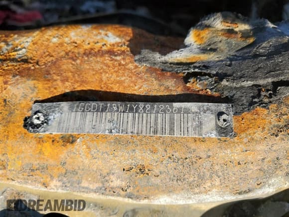 ✅ 2000 Chevrolet S-10 LS • VIN: 1GCDT19W1Y8212361 • Лот: 77343393. Опубликован ранее на Copart с пробегом Не указан. Бесплатный доступ к архиву аукционных продаж из США и подробный отчёт об истории автомобиля на DreamBid. Изображение 12.